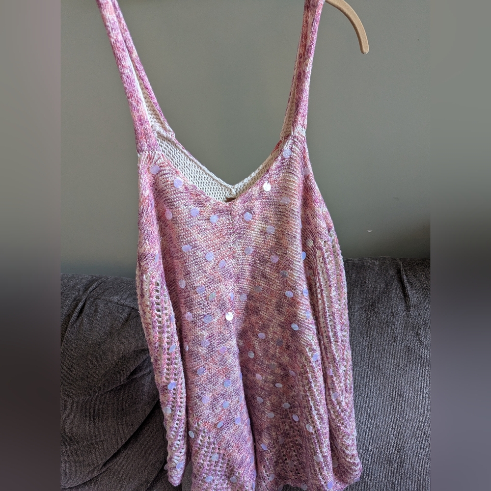 FREE PEOPLE  -Pink Sleeveless Knit Top